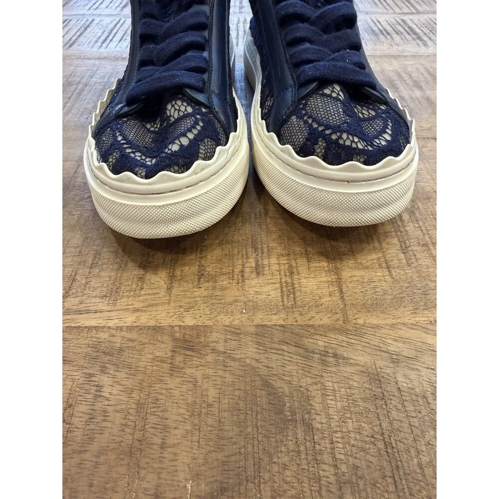 CHLOE Size 35 Lauren Lace Navy Blue White Sneakers Tennis Shoes Leather Scallop